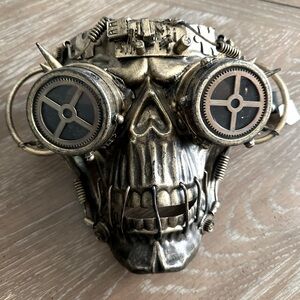New Orleans skull mask gold costume